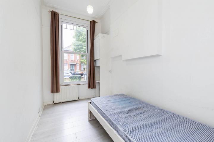 Modern Apartment Anson Road, Willesden Green